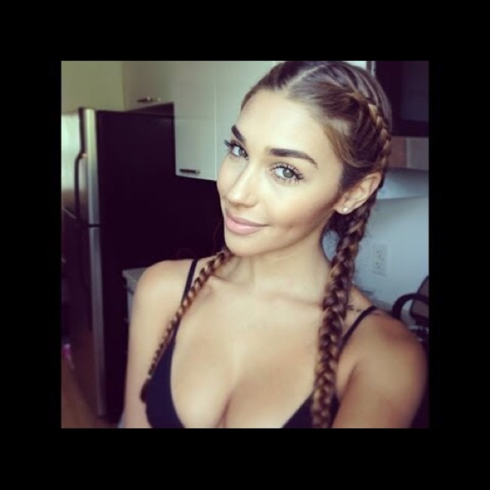 Meet your Posher, Sienna